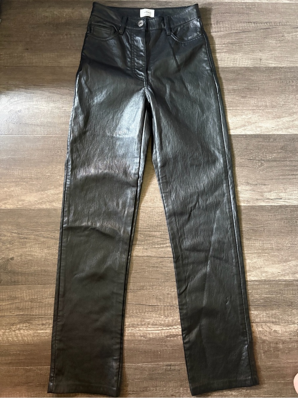 Wilfred Aritzia Melina High Rise Vegan Faux Leather Straight Leg Pants Black 00